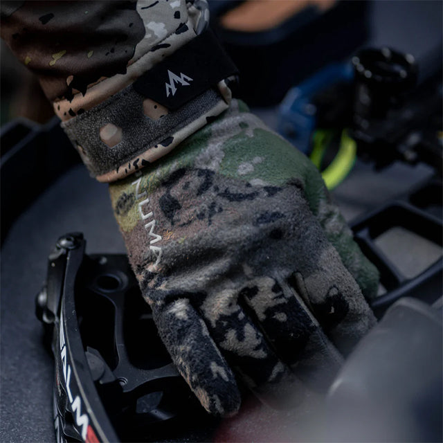 Pnuma Recon Element Proof Glove