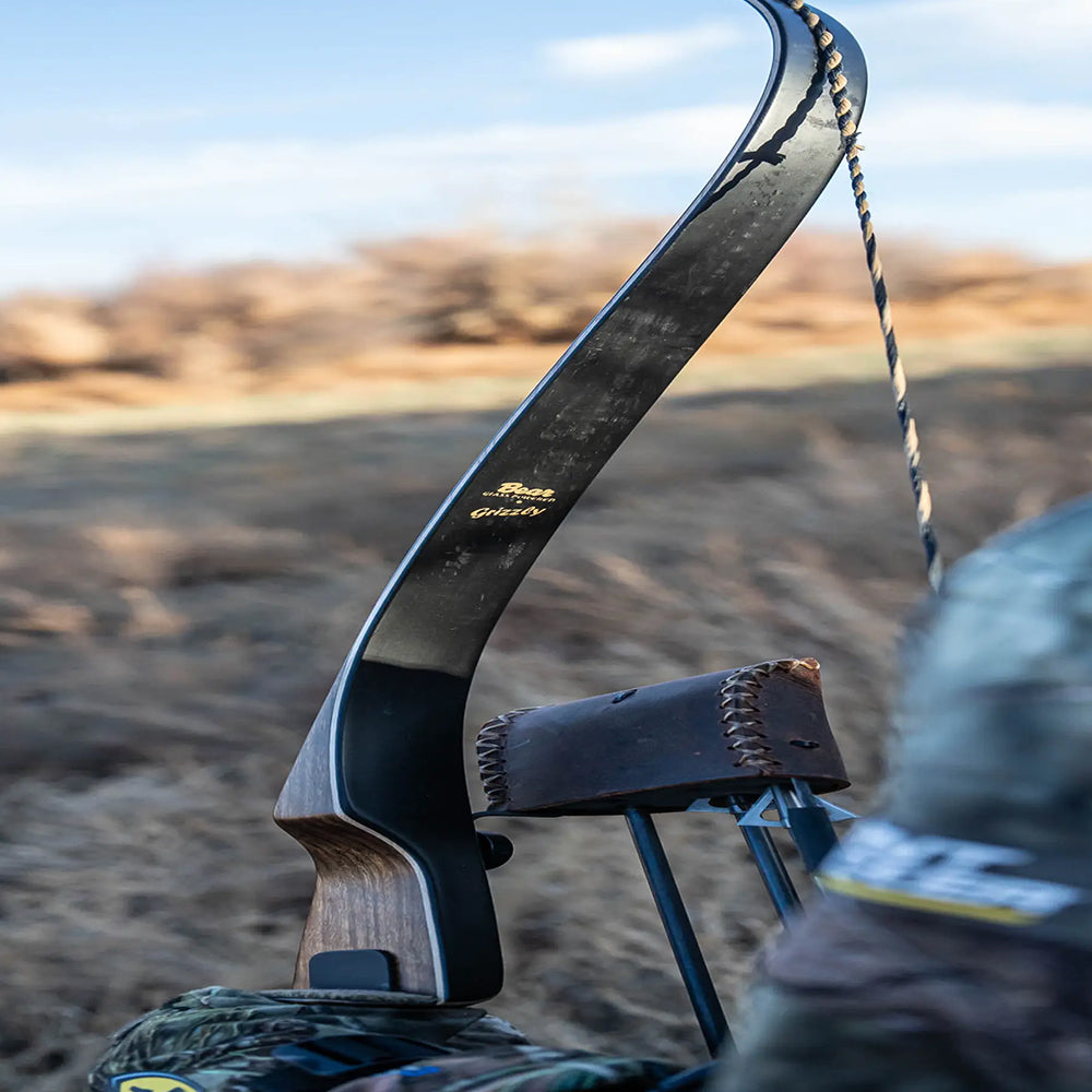 Bear Archery Grizzly (Right Hand)